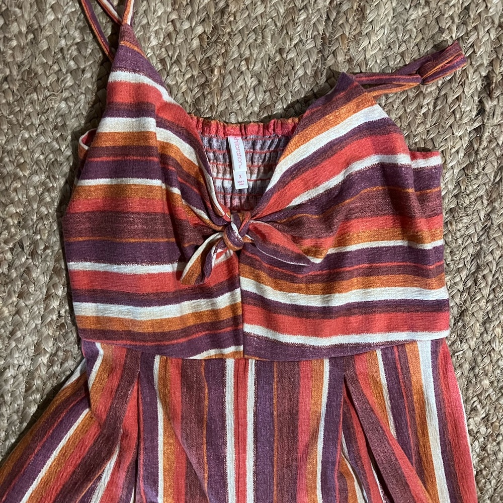 Fun summer romper - Picture 2 of 2